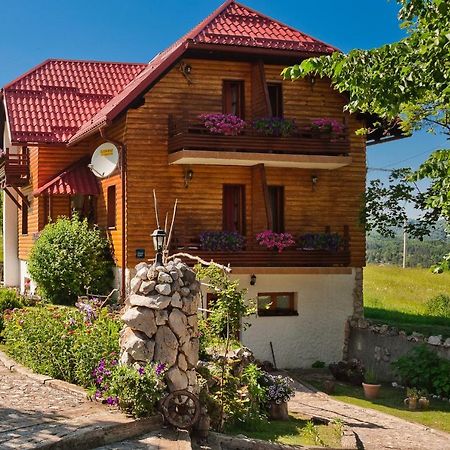 Pension Mrzlin Grad Korenica Exterior foto